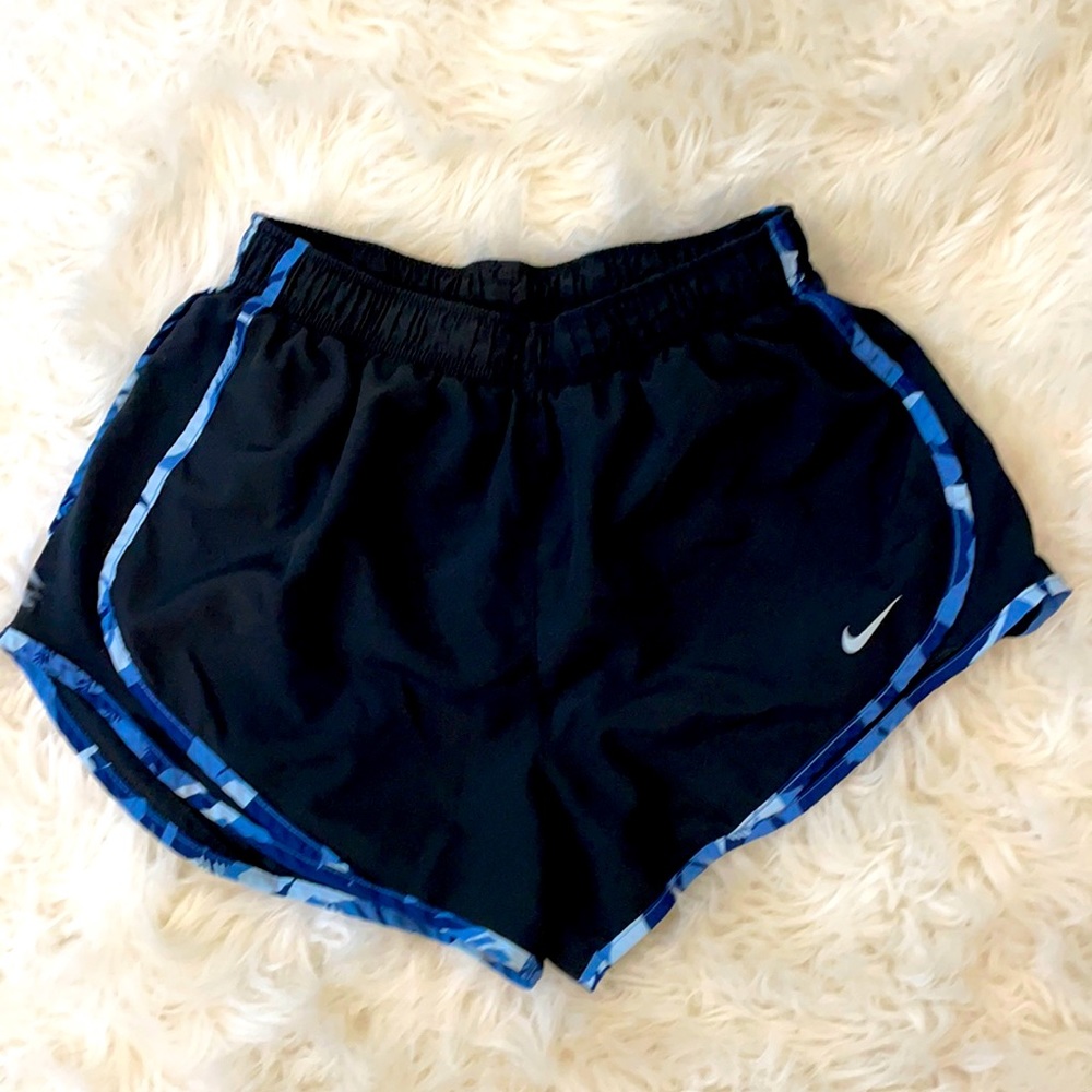 Nike womens athletic shorts, black, medium EUC